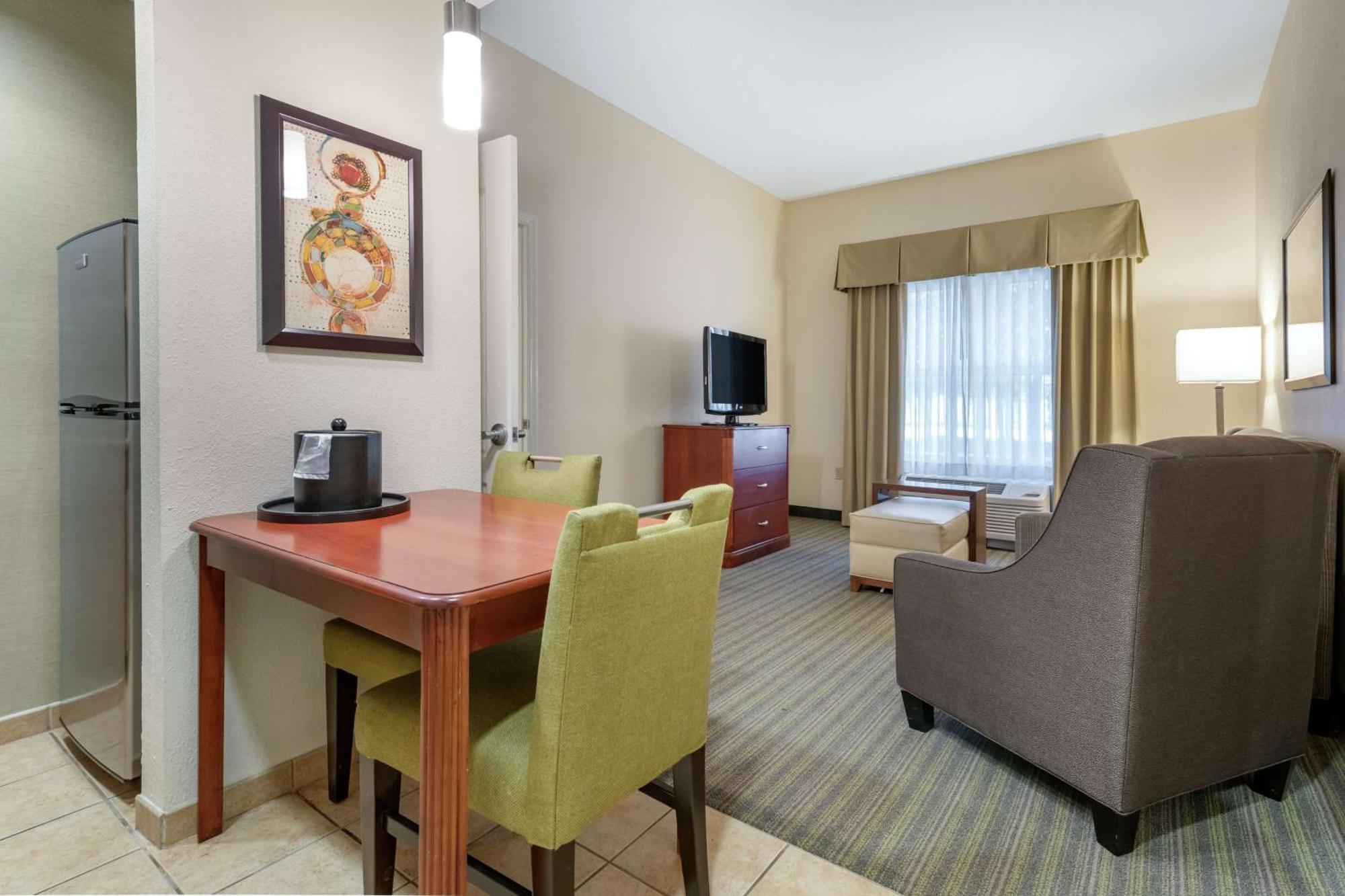 Homewood By Hilton Daytona Speedway-airport 3* Daytona Beach