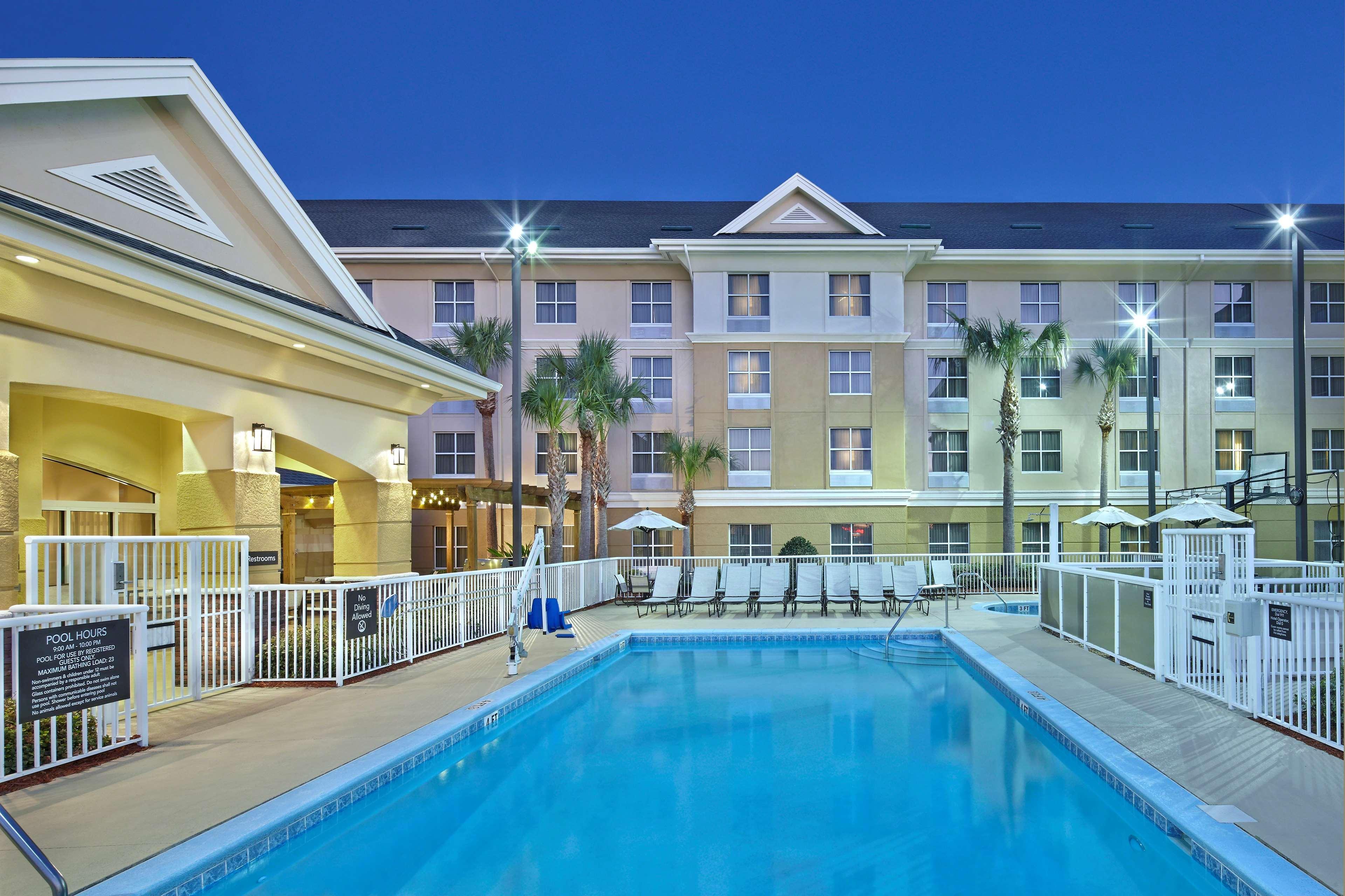 Homewood By Hilton Daytona Speedway-airport Hotel 3*