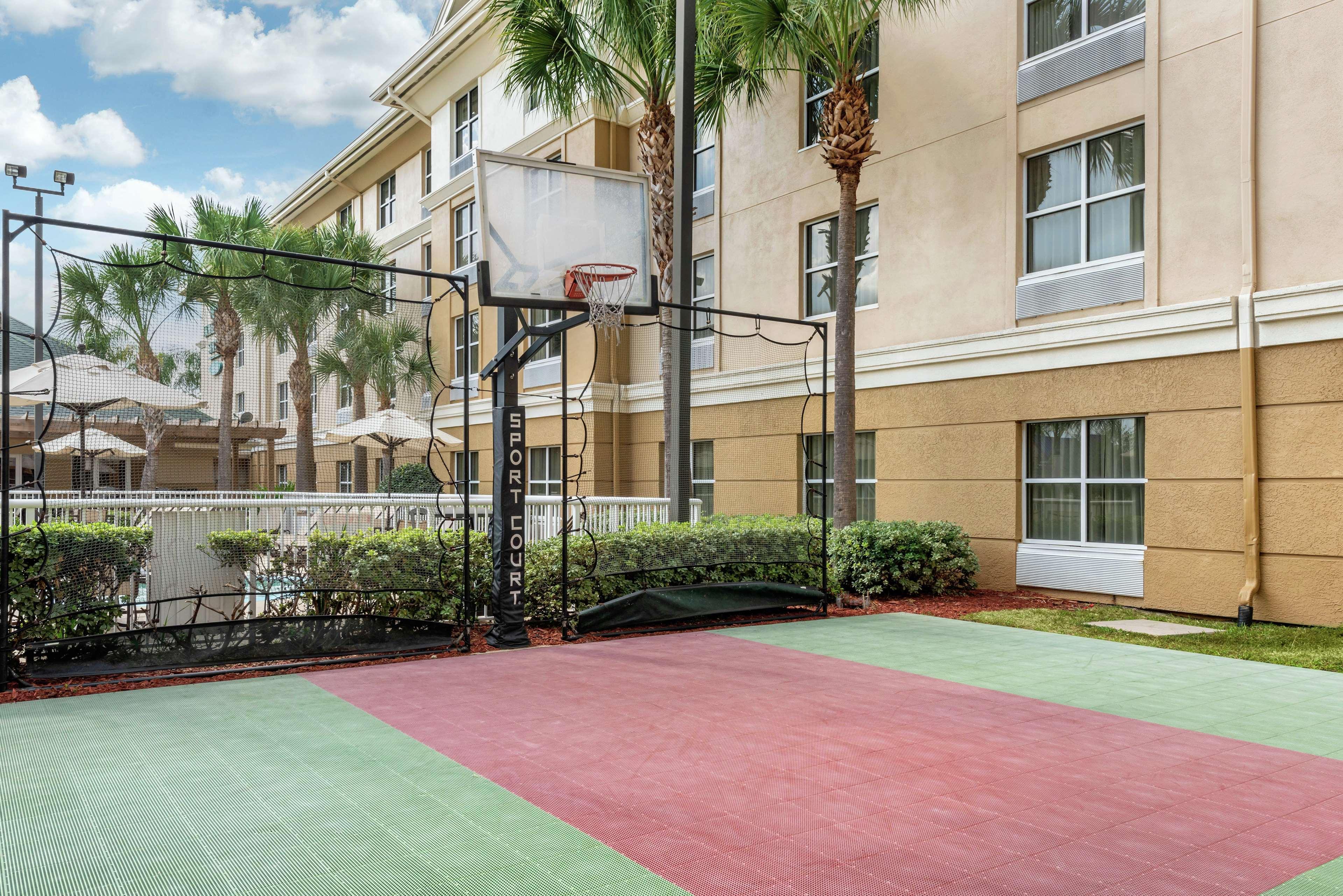 Homewood By Hilton Daytona Speedway-airport Hotel