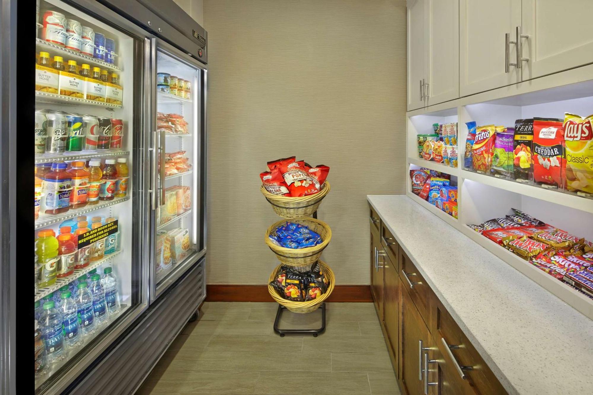 Hotel Homewood By Hilton Daytona Speedway-airport